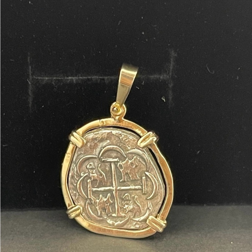Atocha 14k Gold and 925 Silver Pendant